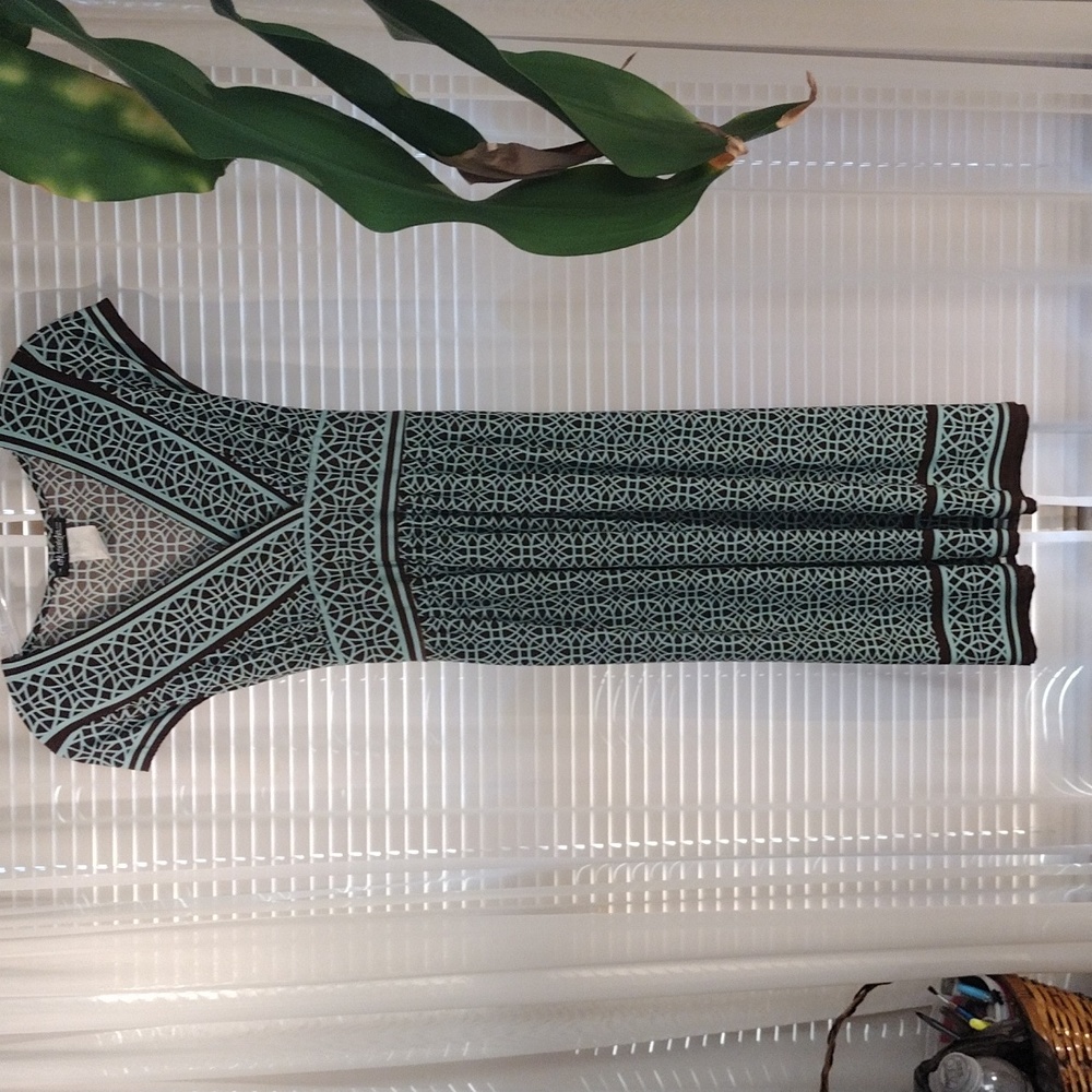 City Triangles teal and black patterned short sleeve dress. Size L - XL.